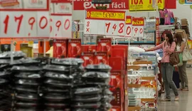 Mercado eleva previsão da inflação para 4,36% este ano