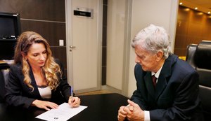 Arapiraca: juíza Luciana Raposo toma posse na 2ª Vara Cível