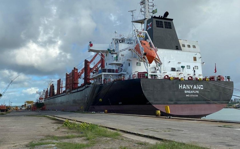 Empresa incentivada pelo Governo de Alagoas exporta minério para Finlândia