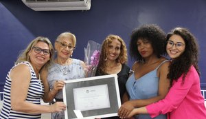 Teca Nelma realiza solenidade em homenagem à personalidades femininas em Maceió