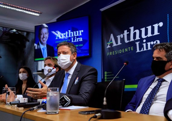 Arthur Lira prioriza orçamento e voz aos parlamentares