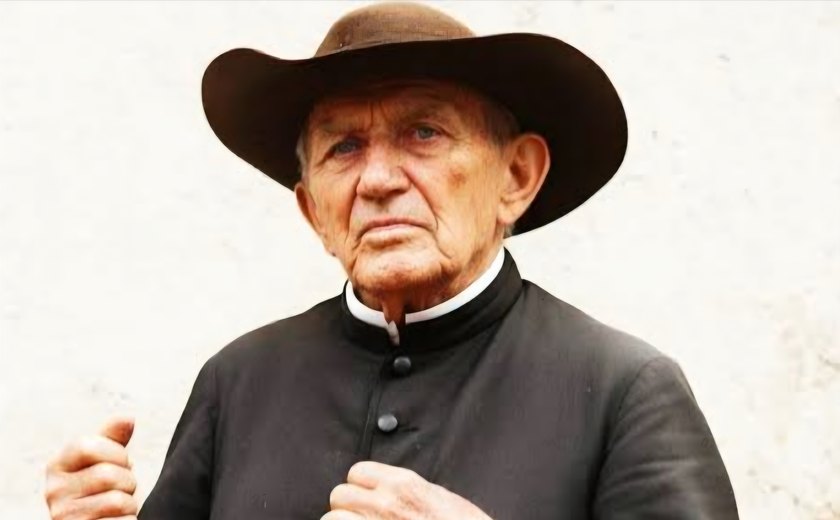 Instituto de Romeiros anuncia festividades em homenagem a Padre Cícero em Cajueiro