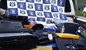 Polícia Civil prende homem por fraudes contra a Previdência Social em Arapiraca