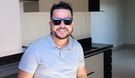 Cantor sertanejo é assassinado a tiros dentro de casa