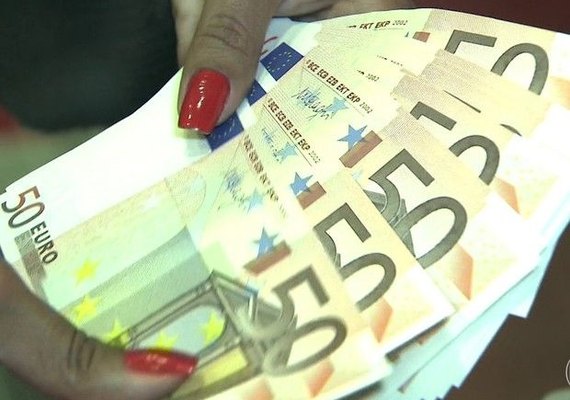 Índice europeu de ações recua ao menor nível em 8 semanas