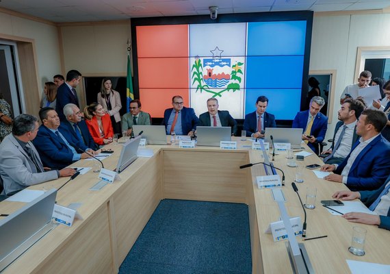 Renan Filho destaca investimento recorde de mais de R$ 1,8 bi na infraestrutura de Alagoas