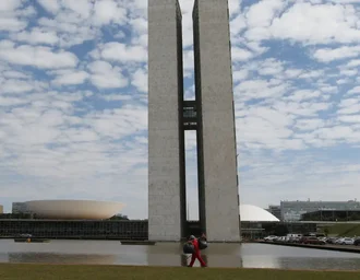 Senado aprova fim da escala 6x1 com apoio unânime da bancada de Alagoas