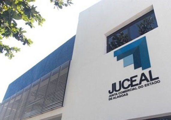 Junta Comercial notifica quase quatro mil empresas sob risco de cancelamento