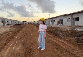 Obras de 150 moradias avançam em Barra de Santo Antônio