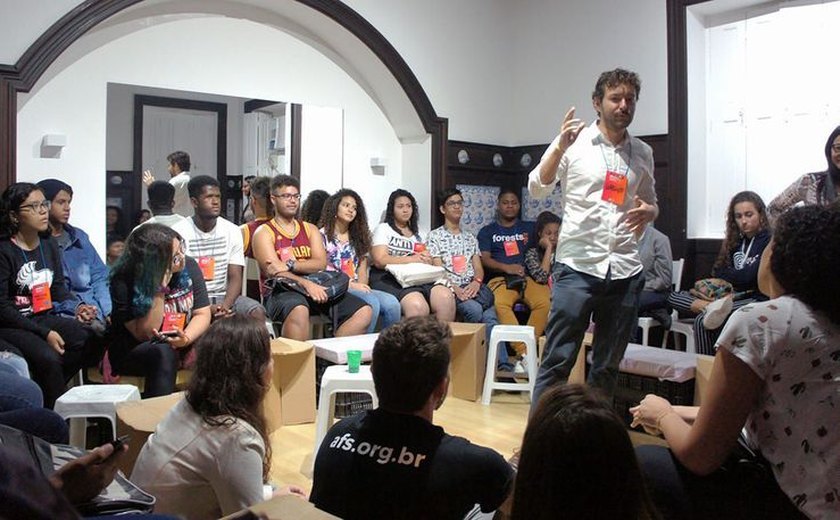 Evento em Brasília incentiva jovens a serem cidadãos globais