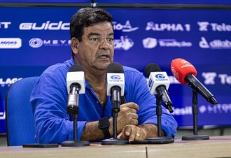 CSA apresenta Moacir Júnior como novo técnico para a Série D