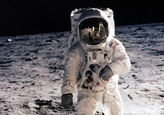 Bolsa usada por Neil Armstrong na Lua deve arrecadar até US$ 4 milhões