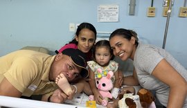 Após quase um mês internada, criança vítima de capotamento recebe alta do HGE