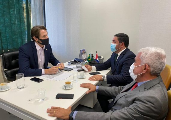 Pedro Vilela anuncia investimentos de R$ 1,5 milhão para Viçosa