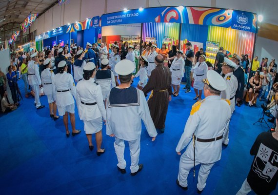 Secult anuncia programação de oficinas e apresentações culturais na Bienal