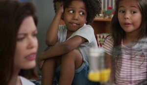 Globo pede que cenas noturnas e com crianças e contato físico sejam evitadas