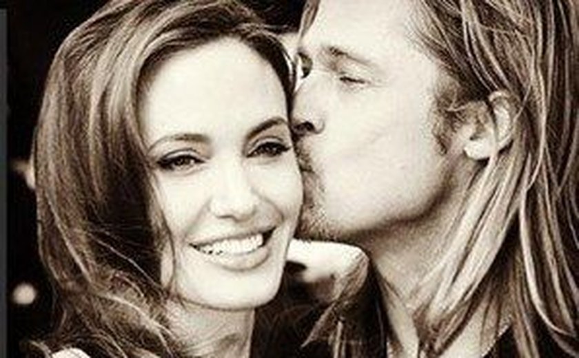 Divórcio de Jolie e Pitt parou devido a problemas financeiros, diz site