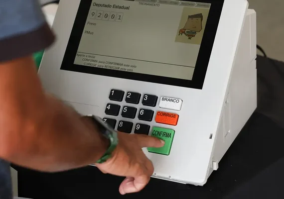 Candidatos e partidos devem enviar prestação de contas parcial a partir de quarta-feira (9)