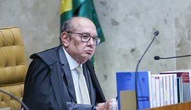 Gilmar Mendes nega pedido de prisão domiciliar a Bolsonaro