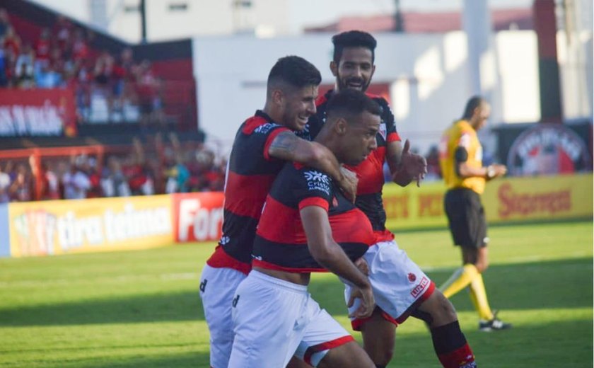 Atlético-GO vence clássico contra o Vila Nova pela Série B