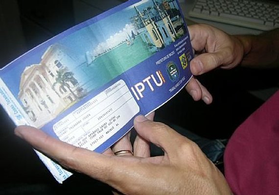 Cota única do IPTU com desconto de 10% poderá ser emitida presencialmente