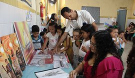 Caravana Cultural visita escolas e mostra trabalho de artistas locais