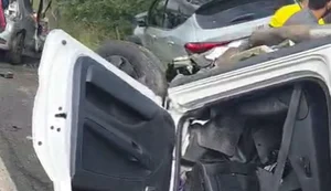 Colisão entre carros deixa um morto e dois feridos em Craíbas