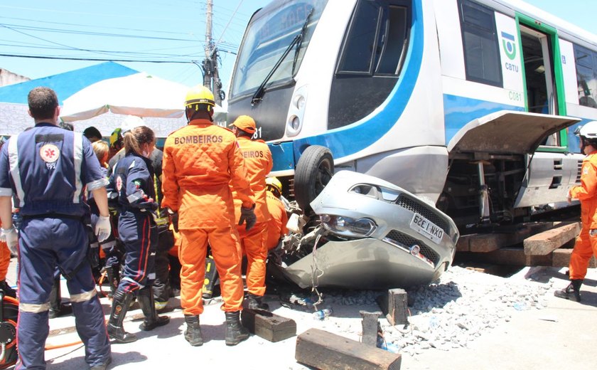 Ministério Público denuncia motorista que provocou acidente com VLT em março