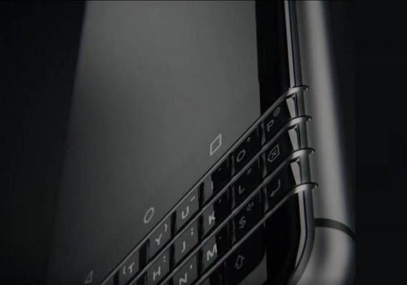 BlackBerry confirma lançamento do 'Mercury' para fevereiro