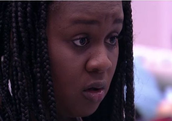 'BBB 17': Roberta quer 'quebrar o pau' com Emilly após permanência da gêmea
