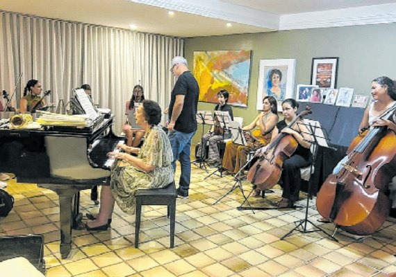 Elas ocupam o palco no Marco dos Corais, em Maceió