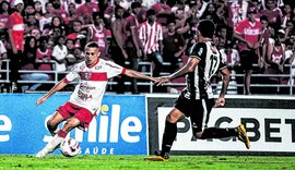 CRB encara o Athletico no Estádio Rei Pelé