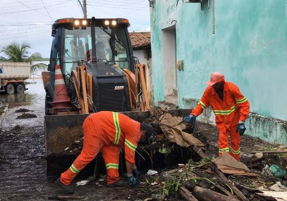 Municípios alagoanos começam limpeza dos estragos causados por chuva