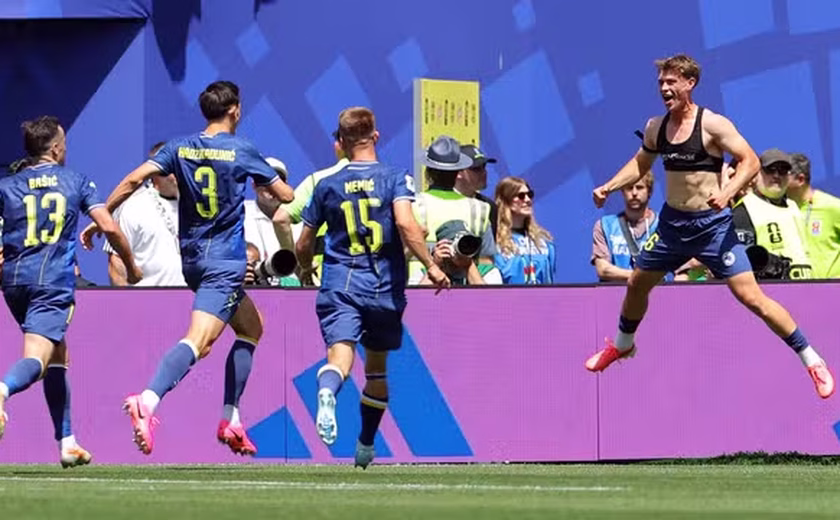 Bósnia elimina o Catar e fica perto de vaga inédita no mata-mata da Copa