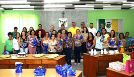 Câmara de Arapiraca oferece café da manhã para servidoras