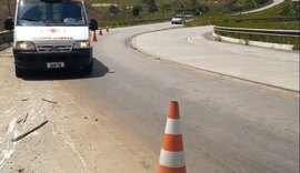 Homem fica ferido após cair de moto em Messias