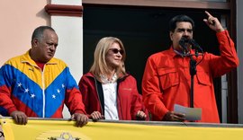 Maduro reage a declaração de Guaidó como presidente e rompe relações com EUA