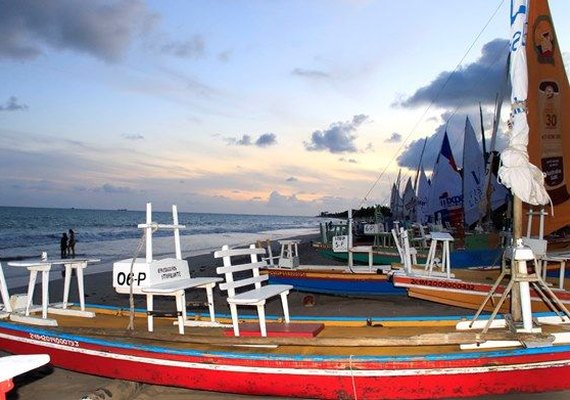 Pesca de camarão e lagosta é suspensa em Alagoas pela União
