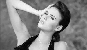 Annabel Schofield, top model dos anos 1980 e atriz de 'Dallas', morre de câncer no cérebro