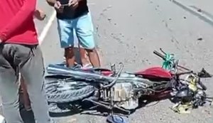 Homem é preso por tentativa de feminicídio após ferir mulher no pescoço a golpes de faca em Craíbas