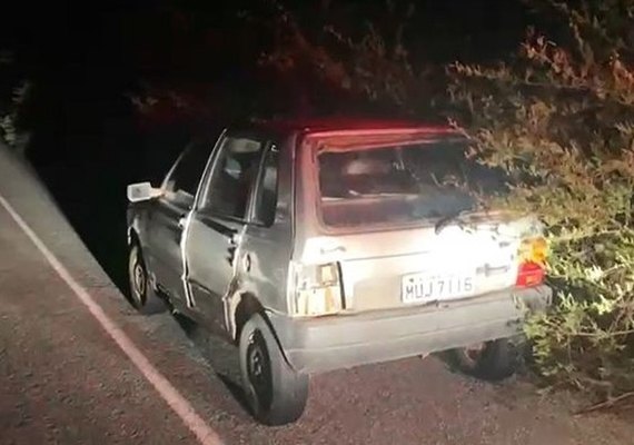 Corpo é encontrado em porta-malas de carro na AL-220 em avançado estado de putrefação