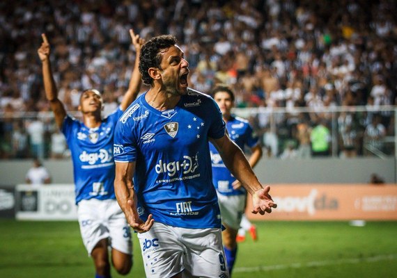Cruzeiro é campeão mineiro após empate com o Atlético no Independência