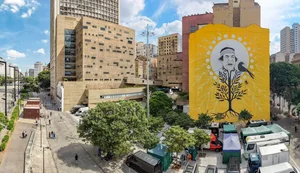 Ailton Krenak é homenageado com mural em edifício de São Paulo