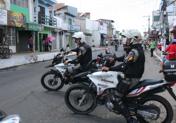 Polícia é recebida a tiros por quatro suspeitos no Bom Parto