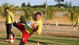 CRB treina no Rio de Janeiro para o jogo contra o Botafogo