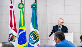 Pastor João Luiz é empossado vereador e destaca legado político em Maceió