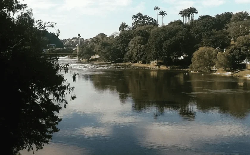 Tio é jogado no rio após assediar sobrinha grávida de 16 anos em festa