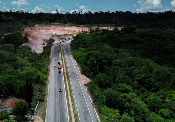 Renan Filho entrega travessia urbana e 10 km de duplicação da BR-101 em São Miguel dos Campos nesta sexta (27)