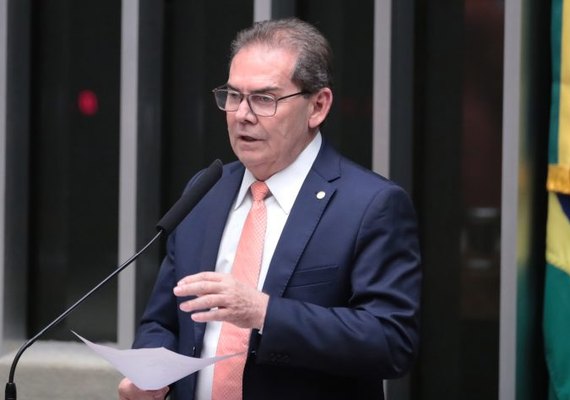 Câmara aprova redução de penas do 8 de Janeiro; veja como votou a bancada de Alagoas