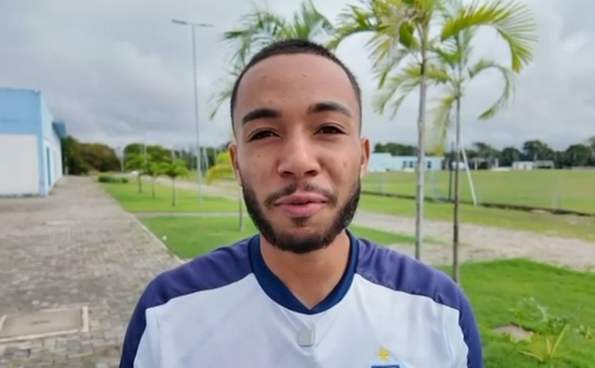 Jovens da base ganham espaço no CSA na Copa Alagoas